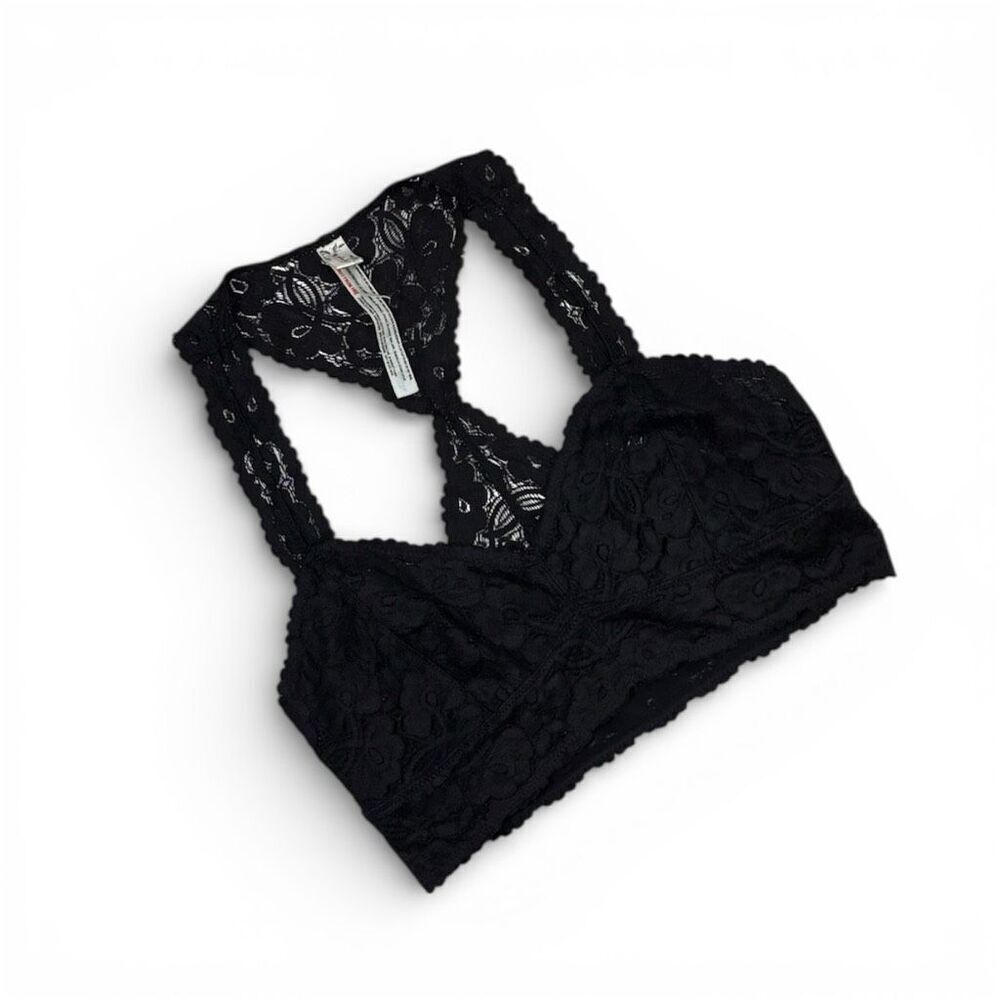 Intimately Free People Lacy Racerback in Black Size S